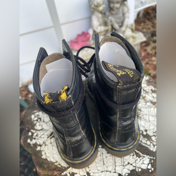 Vintage Dr. Martens Docs Boots Made In England Combat shoes MIE 1460 Uk 4 US 6 - Picture 10 of 13